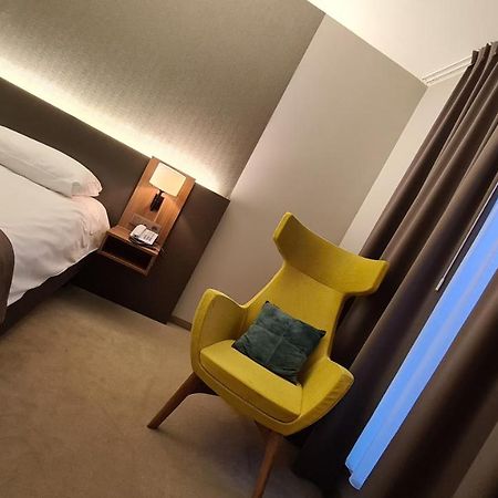 Hotel Drie Eiken เอเดอเคม ภายนอก รูปภาพ